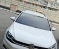 Белый Фольксваген Гольф, объемом двигателя 1.8 л и пробегом 77 тыс. км за 13000 $, фото 1 на Automoto.ua