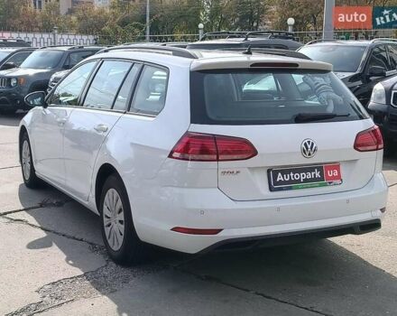 Білий Фольксваген Гольф, об'ємом двигуна 1.6 л та пробігом 235 тис. км за 13490 $, фото 8 на Automoto.ua