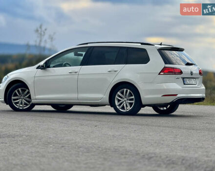 Белый Фольксваген Гольф, объемом двигателя 2 л и пробегом 230 тыс. км за 16800 $, фото 37 на Automoto.ua