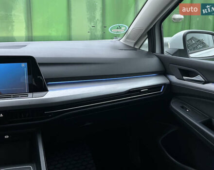 Білий Фольксваген Гольф, об'ємом двигуна 1.97 л та пробігом 201 тис. км за 18999 $, фото 31 на Automoto.ua