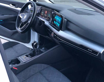 Білий Фольксваген Гольф, об'ємом двигуна 2 л та пробігом 250 тис. км за 16400 $, фото 22 на Automoto.ua