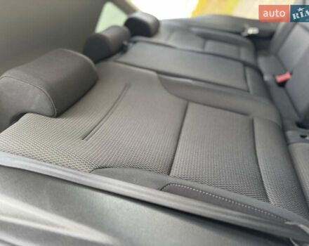 Белый Фольксваген Гольф, объемом двигателя 2 л и пробегом 230 тыс. км за 16800 $, фото 84 на Automoto.ua