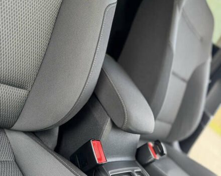 Белый Фольксваген Гольф, объемом двигателя 2 л и пробегом 230 тыс. км за 16800 $, фото 77 на Automoto.ua