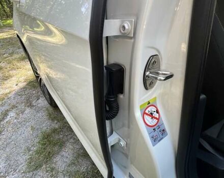 Белый Фольксваген Гольф, объемом двигателя 1.97 л и пробегом 261 тыс. км за 14900 $, фото 13 на Automoto.ua