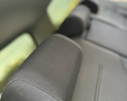 Белый Фольксваген Гольф, объемом двигателя 2 л и пробегом 230 тыс. км за 16800 $, фото 83 на Automoto.ua