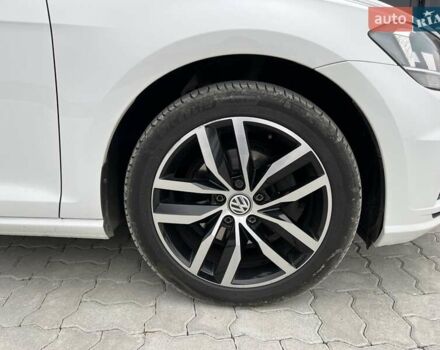 Белый Фольксваген Гольф, объемом двигателя 1.97 л и пробегом 261 тыс. км за 14900 $, фото 30 на Automoto.ua