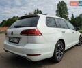 Белый Фольксваген Гольф, объемом двигателя 1.6 л и пробегом 140 тыс. км за 18944 $, фото 7 на Automoto.ua