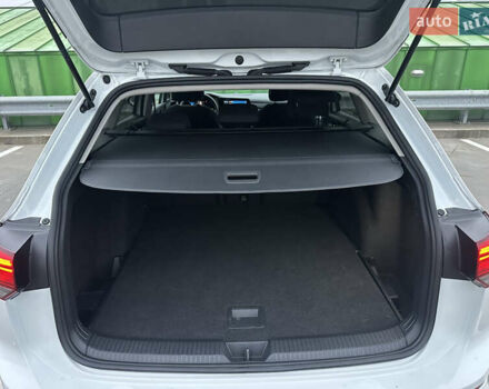 Білий Фольксваген Гольф, об'ємом двигуна 1.97 л та пробігом 201 тис. км за 18999 $, фото 20 на Automoto.ua