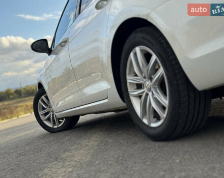 Белый Фольксваген Гольф, объемом двигателя 2 л и пробегом 230 тыс. км за 16800 $, фото 30 на Automoto.ua