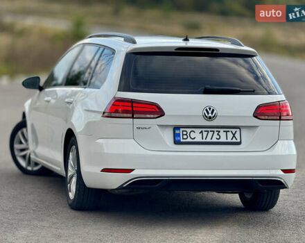 Белый Фольксваген Гольф, объемом двигателя 2 л и пробегом 230 тыс. км за 16800 $, фото 35 на Automoto.ua