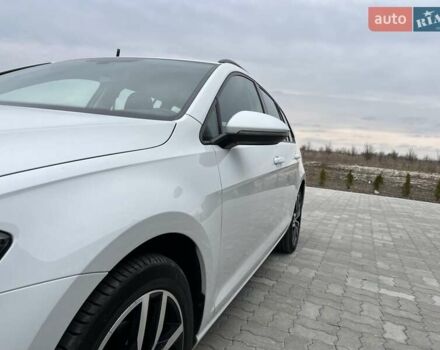 Белый Фольксваген Гольф, объемом двигателя 1.97 л и пробегом 261 тыс. км за 14900 $, фото 28 на Automoto.ua