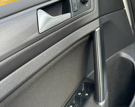 Белый Фольксваген Гольф, объемом двигателя 2 л и пробегом 230 тыс. км за 16800 $, фото 92 на Automoto.ua