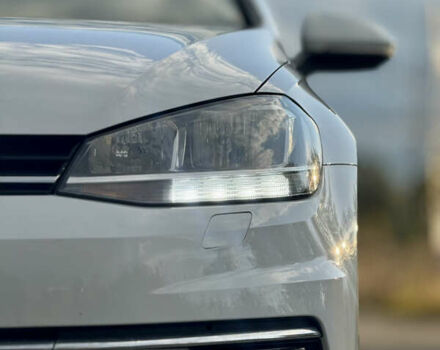 Белый Фольксваген Гольф, объемом двигателя 2 л и пробегом 230 тыс. км за 16800 $, фото 19 на Automoto.ua