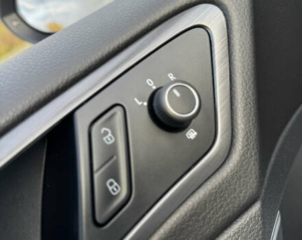 Белый Фольксваген Гольф, объемом двигателя 2 л и пробегом 230 тыс. км за 16800 $, фото 94 на Automoto.ua