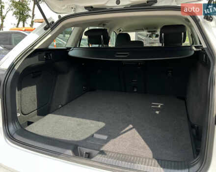 Белый Фольксваген Гольф, объемом двигателя 2 л и пробегом 180 тыс. км за 20900 $, фото 18 на Automoto.ua