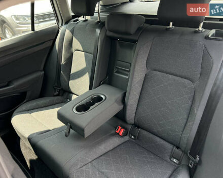 Белый Фольксваген Гольф, объемом двигателя 2 л и пробегом 180 тыс. км за 20900 $, фото 16 на Automoto.ua