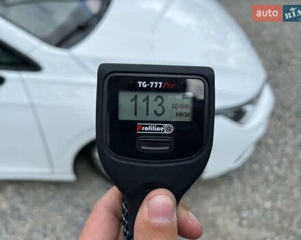 Белый Фольксваген Гольф, объемом двигателя 2 л и пробегом 180 тыс. км за 20900 $, фото 28 на Automoto.ua