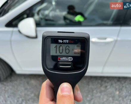 Белый Фольксваген Гольф, объемом двигателя 2 л и пробегом 180 тыс. км за 20900 $, фото 21 на Automoto.ua