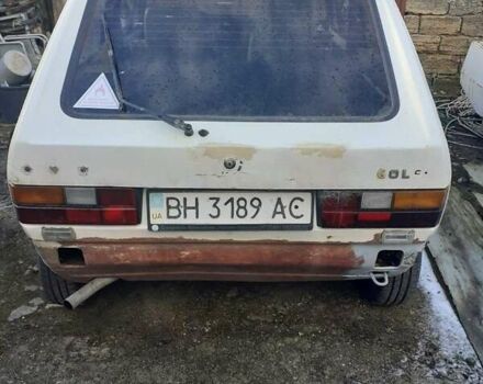 Белый Фольксваген Гольф, объемом двигателя 1.6 л и пробегом 346 тыс. км за 1100 $, фото 1 на Automoto.ua