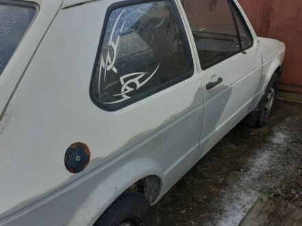 Белый Фольксваген Гольф, объемом двигателя 1.6 л и пробегом 346 тыс. км за 1100 $, фото 1 на Automoto.ua