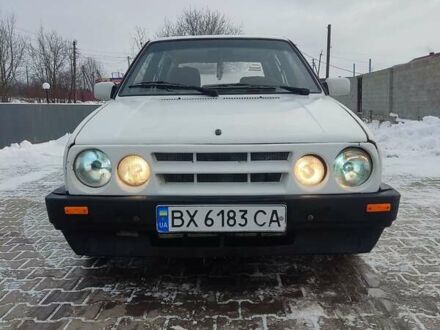 Білий Фольксваген Гольф, об'ємом двигуна 1.6 л та пробігом 321 тис. км за 1200 $, фото 1 на Automoto.ua