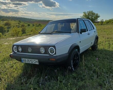 Білий Фольксваген Гольф, об'ємом двигуна 1.6 л та пробігом 500 тис. км за 1500 $, фото 1 на Automoto.ua