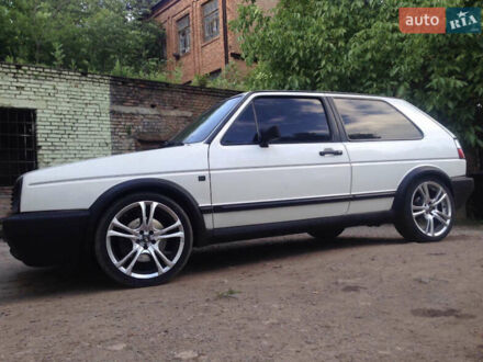 Білий Фольксваген Гольф, об'ємом двигуна 2 л та пробігом 2 тис. км за 10000 $, фото 1 на Automoto.ua