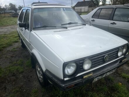 Фольксваген Гольф 1987 в Камень-Каширский на Automoto.ua Белый Фольксваген Гольф, объемом двигателя 1.8 л и пробегом 4 тыс. км за 1150 $, фото 1 на Automoto.ua
