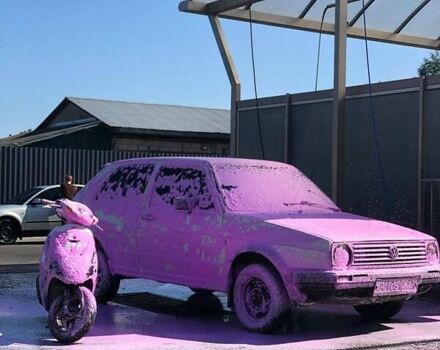 Білий Фольксваген Гольф, об'ємом двигуна 1.3 л та пробігом 200 тис. км за 750 $, фото 1 на Automoto.ua