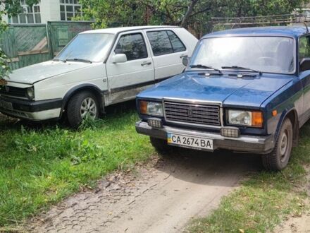 Фольксваген Гольф 1988 в Изюме на Automoto.ua Белый Фольксваген Гольф, объемом двигателя 0 л и пробегом 280 тыс. км за 585 $, фото 1 на Automoto.ua