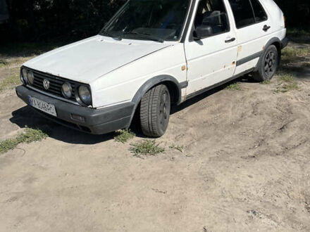 Белый Фольксваген Гольф, объемом двигателя 1.6 л и пробегом 120 тыс. км за 950 $, фото 1 на Automoto.ua