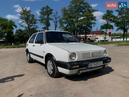 Фольксваген Гольф 1988 в Тернополе на Automoto.ua Белый Фольксваген Гольф, объемом двигателя 1.6 л и пробегом 278 тыс. км за 1000 $, фото 1 на Automoto.ua