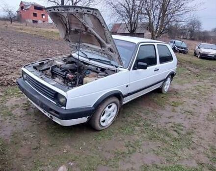 Белый Фольксваген Гольф, объемом двигателя 1.27 л и пробегом 540 тыс. км за 800 $, фото 1 на Automoto.ua