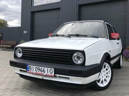 Белый Фольксваген Гольф, объемом двигателя 1.59 л и пробегом 500 тыс. км за 1800 $, фото 1 на Automoto.ua