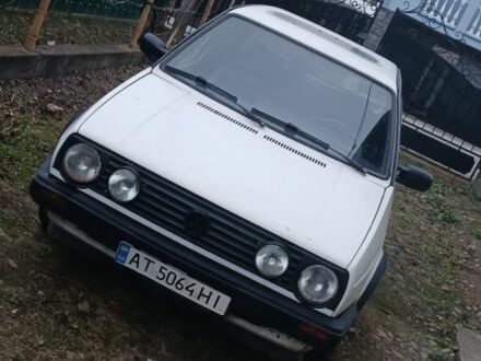 Белый Фольксваген Гольф, объемом двигателя 1.3 л и пробегом 389 тыс. км за 1550 $, фото 1 на Automoto.ua