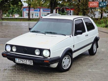 Фольксваген Гольф 1989 в Стрые на Automoto.ua Белый Фольксваген Гольф, объемом двигателя 1.6 л и пробегом 320 тыс. км за 1450 $, фото 1 на Automoto.ua