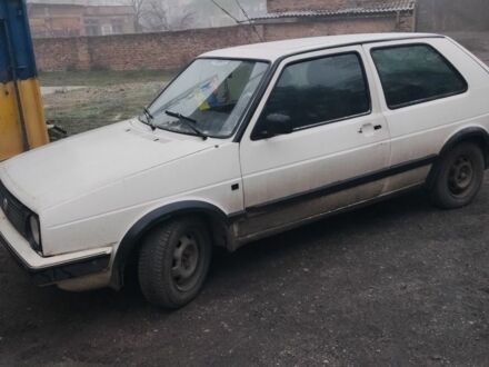 Белый Фольксваген Гольф, объемом двигателя 1 л и пробегом 350 тыс. км за 800 $, фото 1 на Automoto.ua