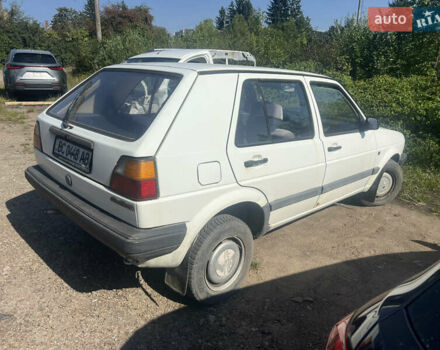 Белый Фольксваген Гольф, объемом двигателя 0 л и пробегом 230 тыс. км за 1300 $, фото 1 на Automoto.ua