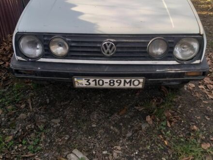 Белый Фольксваген Гольф, объемом двигателя 1.6 л и пробегом 80 тыс. км за 357 $, фото 1 на Automoto.ua