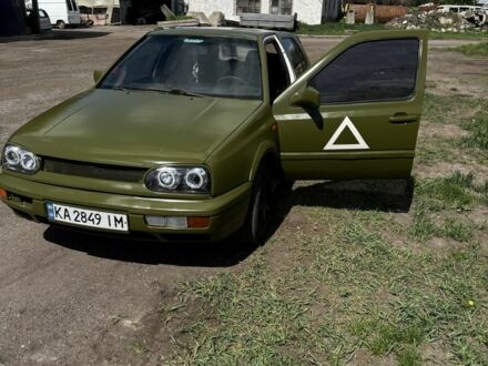 Фольксваген Гольф 1992 в Изюме на Automoto.ua Белый Фольксваген Гольф, объемом двигателя 1.8 л и пробегом 3 тыс. км за 1000 $, фото 1 на Automoto.ua