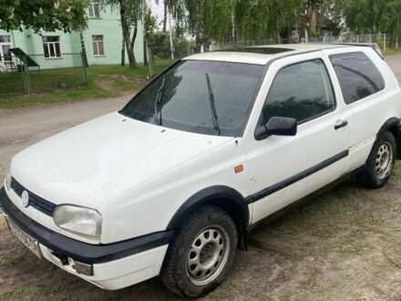 Фольксваген Гольф 1992 у Вышгороде на Automoto.ua Білий Фольксваген Гольф, об'ємом двигуна 1.8 л та пробігом 3 тис. км за 700 $, фото 1 на Automoto.ua