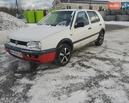 Белый Фольксваген Гольф, объемом двигателя 1.9 л и пробегом 500 тыс. км за 1300 $, фото 1 на Automoto.ua
