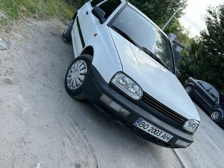 Фольксваген Гольф 1993 в Тернополе на Automoto.ua Белый Фольксваген Гольф, объемом двигателя 0 л и пробегом 2 тыс. км за 1900 $, фото 1 на Automoto.ua