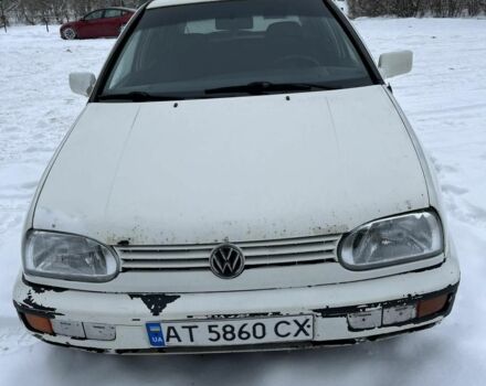 Белый Фольксваген Гольф, объемом двигателя 1.4 л и пробегом 540 тыс. км за 1000 $, фото 1 на Automoto.ua