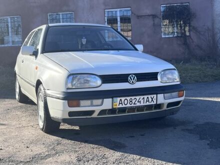 Фольксваген Гольф 1994 у Перечине на Automoto.ua Білий Фольксваген Гольф, об'ємом двигуна 1.4 л та пробігом 1 тис. км за 1700 $, фото 1 на Automoto.ua