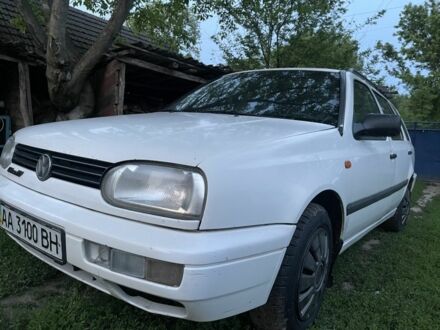 Фольксваген Гольф 1996 у Варве на Automoto.ua Білий Фольксваген Гольф, об'ємом двигуна 1.8 л та пробігом 362 тис. км за 2650 $, фото 1 на Automoto.ua