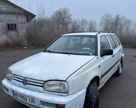 Белый Фольксваген Гольф, объемом двигателя 1.4 л и пробегом 270 тыс. км за 800 $, фото 1 на Automoto.ua