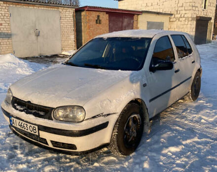 Белый Фольксваген Гольф, объемом двигателя 1.6 л и пробегом 305 тыс. км за 2700 $, фото 1 на Automoto.ua