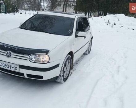 Белый Фольксваген Гольф, объемом двигателя 1.39 л и пробегом 266 тыс. км за 2950 $, фото 1 на Automoto.ua