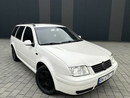 Фольксваген Гольф 2000 в Хмельницком на Automoto.ua Белый Фольксваген Гольф, объемом двигателя 1.9 л и пробегом 315 тыс. км за 3350 $, фото 1 на Automoto.ua